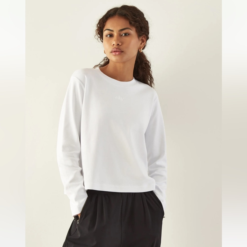 Aday all day cropped cotton white long sleeve t shirt